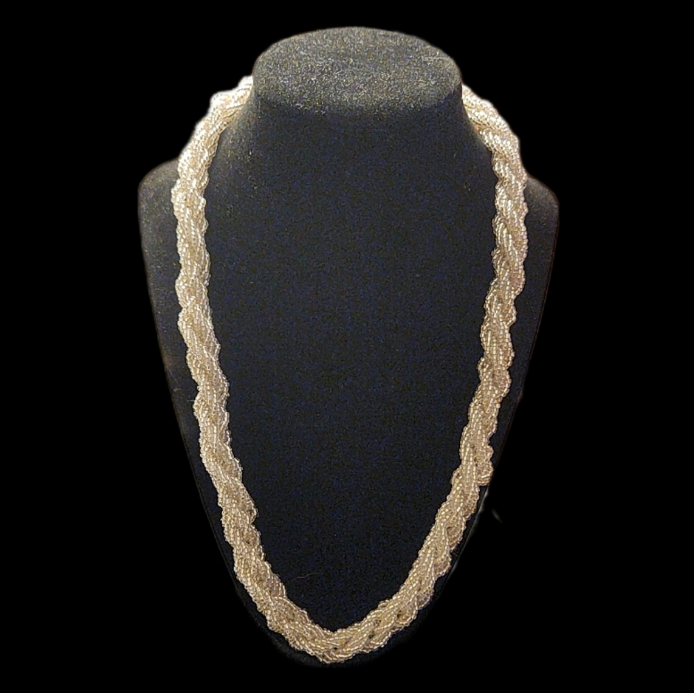 🔥FIRM ON PRICE🔥 NWT VINTAGE CRYSTAL CUT GLASS BEADED TWIST NECKLACE